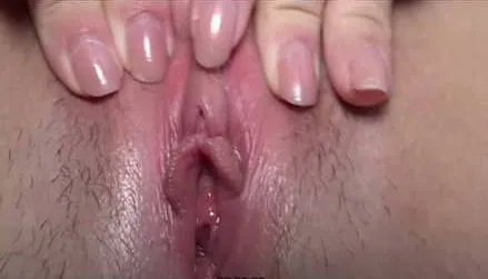 FC2-PPV-2117311 立志成为警察的文学专业学生校花