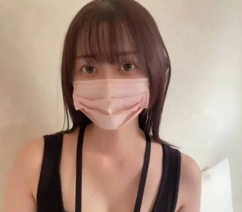 FC2-PPV-4638724 代替正在找工作的男朋友做爱