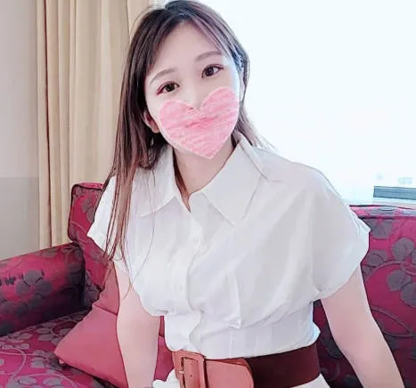 FC2-PPV-4659466 百货商店美容女售货员