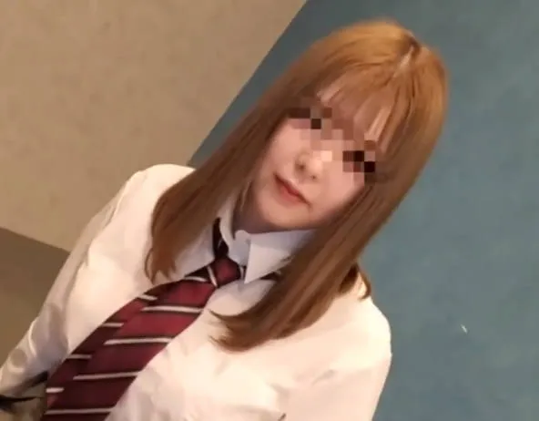 FC2-PPV-4033298 巨乳辣妹与男友以外人士初次性爱