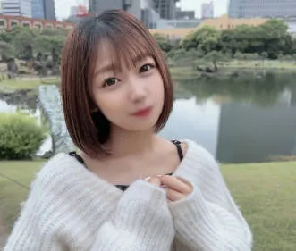 FC2-PPV-3738478 就读美容学校的美甲师