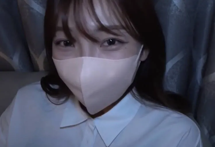 FC2-PPV-4159054 拍摄了女孩做爱的过程