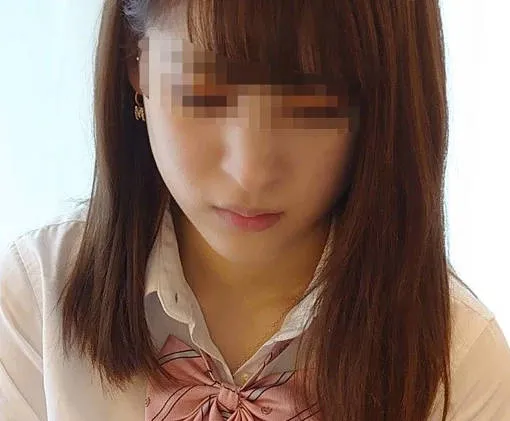 FC2-PPV-4618123 超级美丽的丰满女人