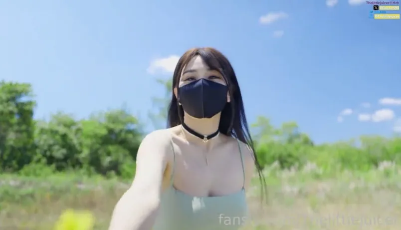 戶外大膽露出全套做愛哦膽子都是練出來的 小水水