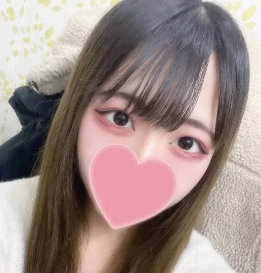 FC2-PPV-4642364 在办公室和洗脸台前被操