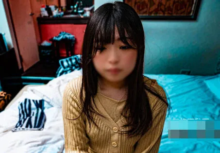 FC2-PPV-4278296 纯天然内射