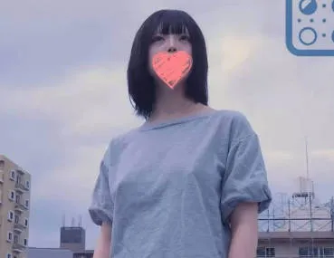 FC2-PPV-4676435 精神不稳定的女孩