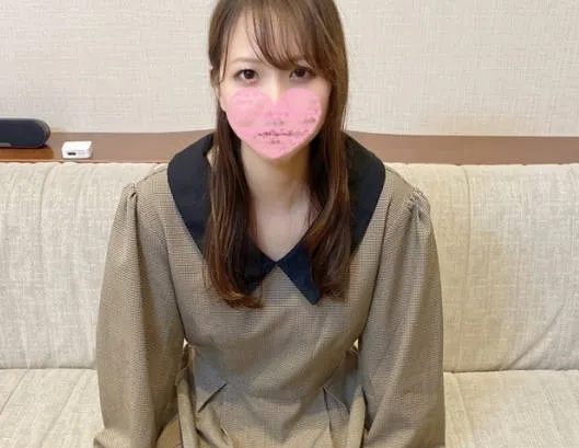 FC2-PPV-3153918 玩弄自己敏感白皙的美丽乳房