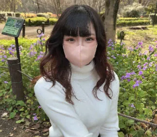 FC2-PPV-3317472 敏感娇小的身躯里充满了情欲和淫液