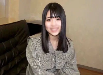 FC2-PPV-3601920 在她可爱的小嘴里射出大量精液