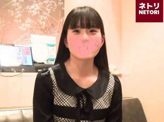 FC2-PPV-4673417 黑发的年轻妻子