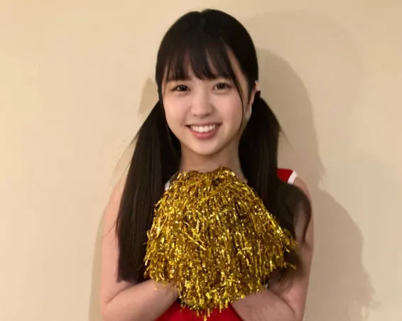 FC2-PPV-3805468 灿烂的笑容丰盈的精液