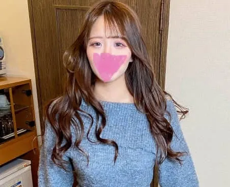 FC2-PPV-4643584 超级可爱的白人女孩