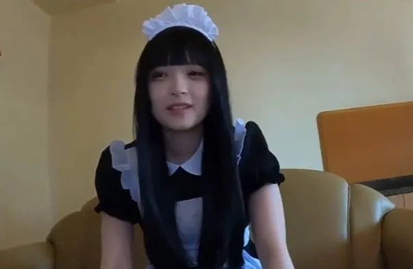 FC2-PPV-3105298 Yuna酱大阪约会发生人生第二次性关系而且是3P