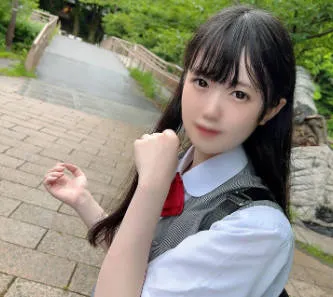 FC2-PPV-3065172 纯真无邪的年轻女学生