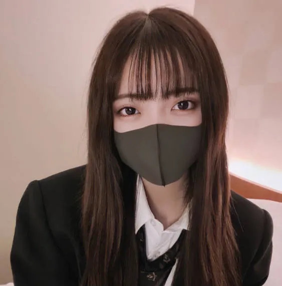 FC2-PPV-3130021 风格出众的现高中生