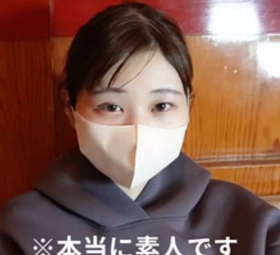 FC2-PPV-4753892 苗条办公室女士