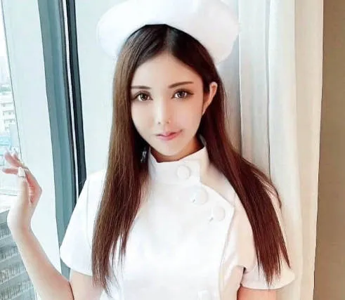 FC2-PPV-4639961 期待已久的S级美女