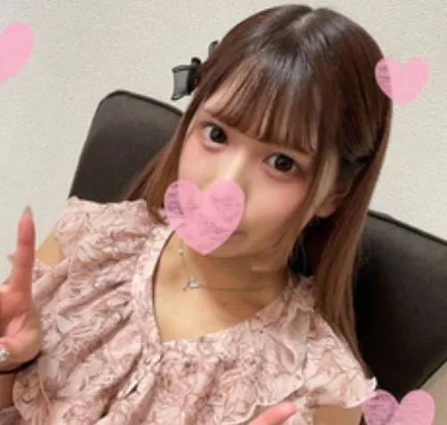 FC2-PPV-4499384 最强美乳美形胸部的主人的人偶类型女孩