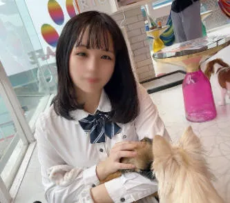 FC2-PPV-3288126 和蔼的老师却引诱爱狗女学生到神社进行户外猥亵