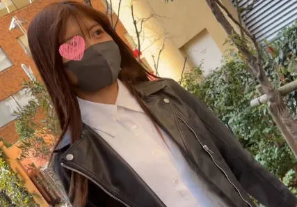 FC2-PPV-2903429 美丽的文学系学生