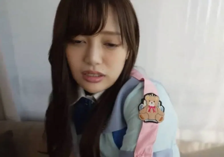 FC2-PPV-2738021 酒井偶像初次枕边制服POV