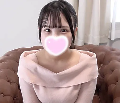 FC2-PPV-4285726 奈奈酱有一张娃娃脸