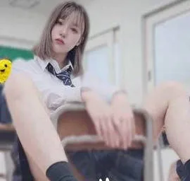 FC2-PPV-3612253 计划毕业后嫁给的男朋友面前进行中出性爱