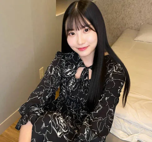 FC2-PPV-3142369 日本极品高中生