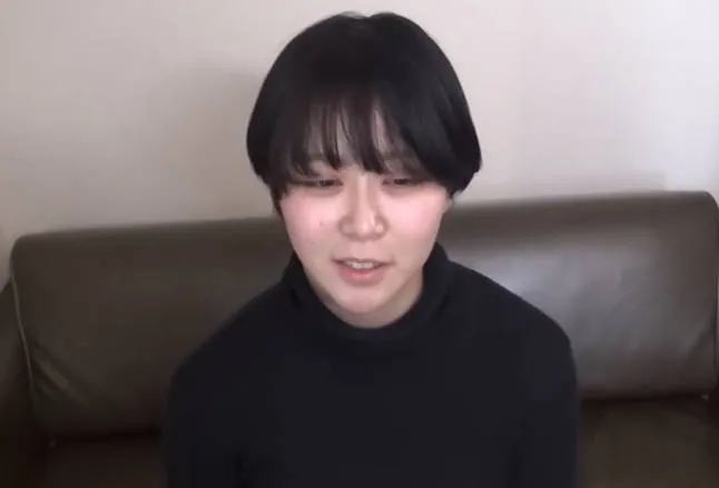 FC2-PPV-2881692 女孩脱掉衣服后身材意外地美丽