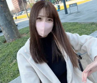 FC2-PPV-3228997 被父母抛弃在孤儿院长大的孤独美女