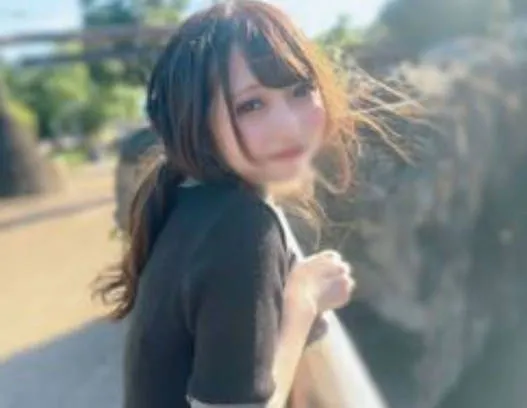 FC2-PPV-4545189 紧实身材被大鸡巴猛插