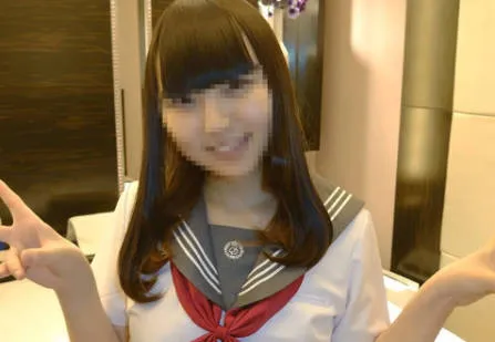 FC2-PPV-4577870 沉迷H的青涩素人童颜美女即兴中出