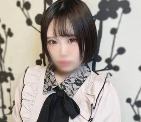 FC2-PPV-4605306 她的口交脸太可爱了