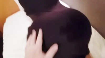 FC2-PPV-4721631 社交媒体上的爱情骗局填补了你内心的空虚