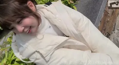 FC2-PPV-4540692 不再选男人03欺负美女