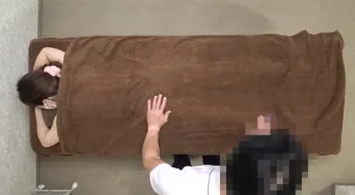 FC2-PPV-4543877 我以为她是优雅女士但她有剃光阴户充满活力