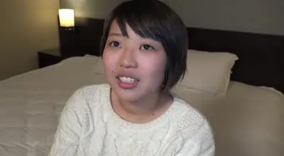 FC2-PPV-4685859 为还债献身的丰满21岁女孩