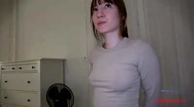 FC2-PPV-4519581 俄罗斯女孩的紧致光滑湿滑超级舒服阴道中出