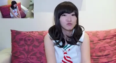 FC2-PPV-4533484 首次多人性爱4P2中出1脸射