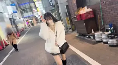 FC2-PPV-4535120 有名偶像冲击初登场