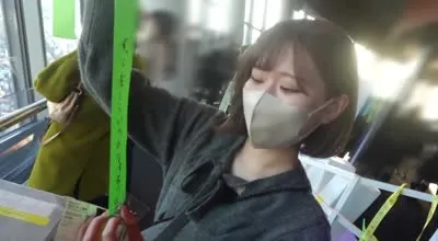 FC2-PPV-4517708 精选三位美女的震撼内射视频一次性公开