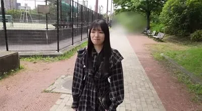 FC2-PPV-4691884 在羞耻中迎来快感的她