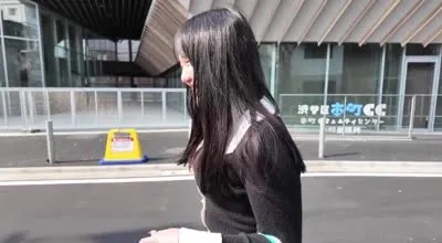 FC2-PPV-4728869 运动史12年的巨乳美女应募拍摄