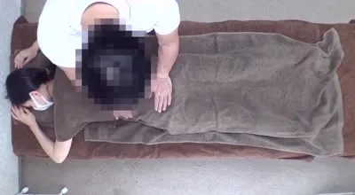 FC2-PPV-4592719 酷感黑发苗条美女