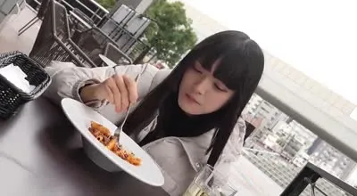 FC2-PPV-4310014 迷失方向的小羊