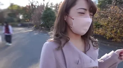 FC2-PPV-4361638 初次拍摄被失颜感所折磨禁欲的结果放出的潮吹过