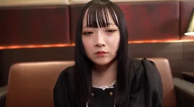 FC2-PPV-4739587 咖啡厅工作的怪女喜欢感度极佳淫乱抖M女