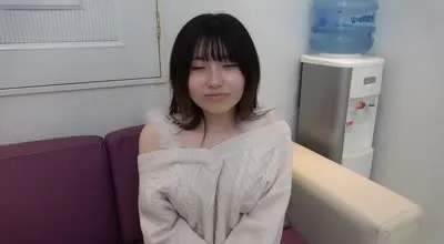 FC2-PPV-4129971 一个月前高中毕业