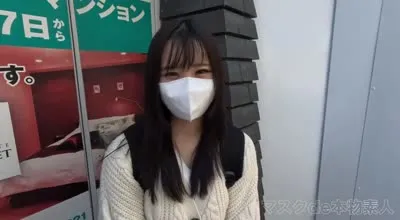 FC2-PPV-3985110 中出混血日本美女